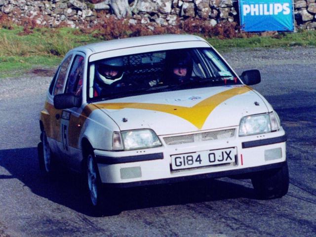 Car:15 Billy Bird & Plug Pulleyn, Astra GSi rwd