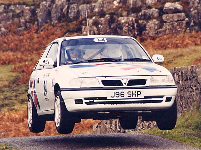 Car:24 Callum Guy & Fred Bell, Astra GSi