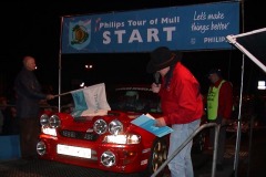 Car:17 Steve Davis & Lesley Hastie, Escort RS1998
