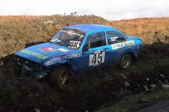 Car:45 Peter Smith & Aidy Hargreaves, Escort RS1997